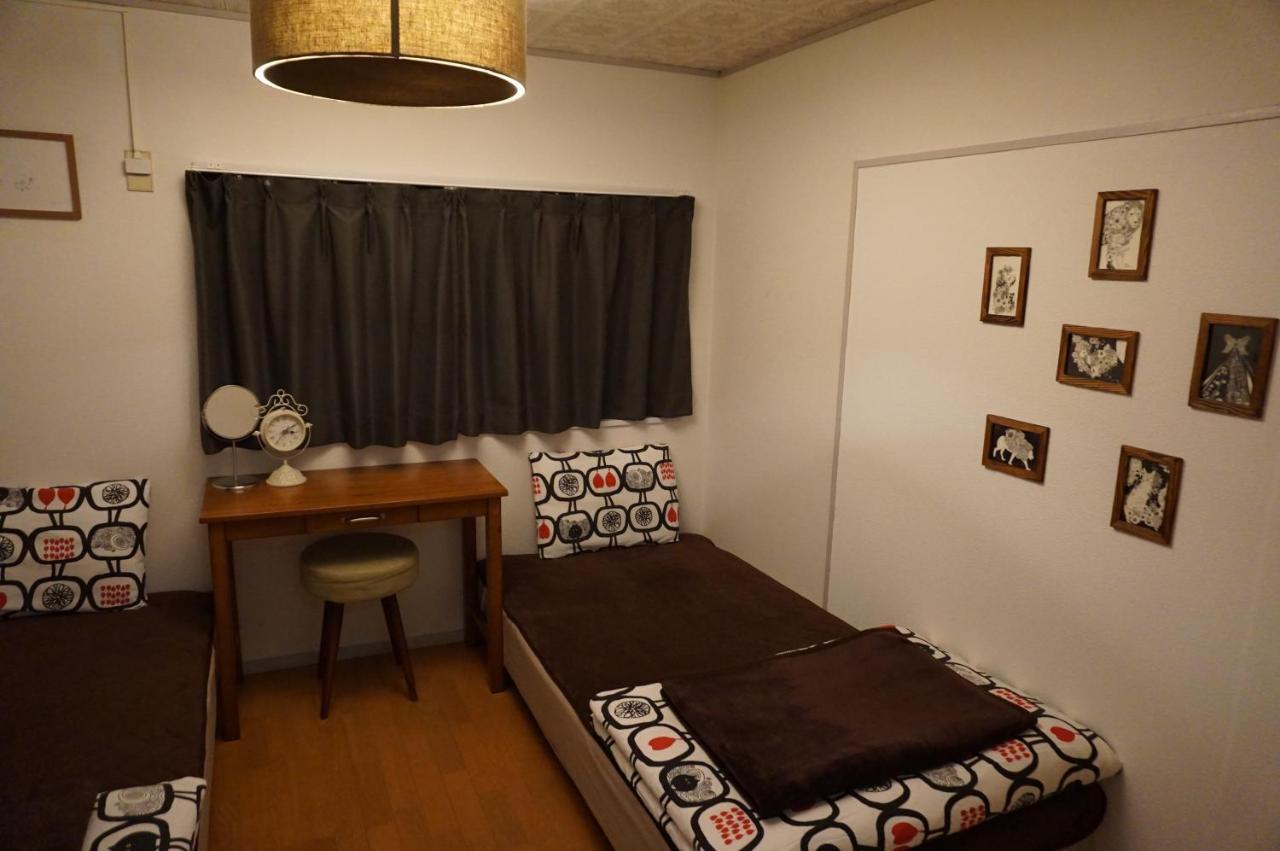 Guesthouse Ten-Roku - Female Only Ōsaka Eksteriør bilde